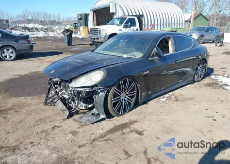 2010 Porsche Panamera 4S z USA, uszkodzony, nr VIN WP0AB2A72AL061758